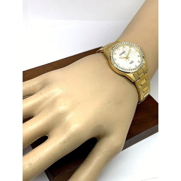 Citizen Women's Watch ER0222-56D Mother of Pearl White Dial Gold Quartz 30mm - Picture 4 of 13